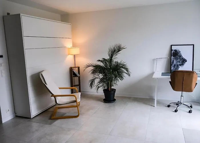 Ruhige, Zentrale In *